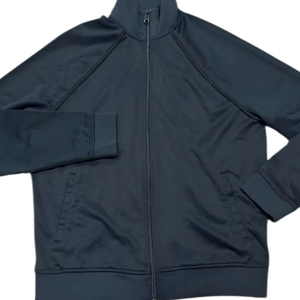 Vince Men's Black Zip-Up track jacket medium